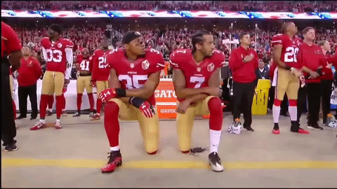 NFL-Himno-protestas-180909.gif